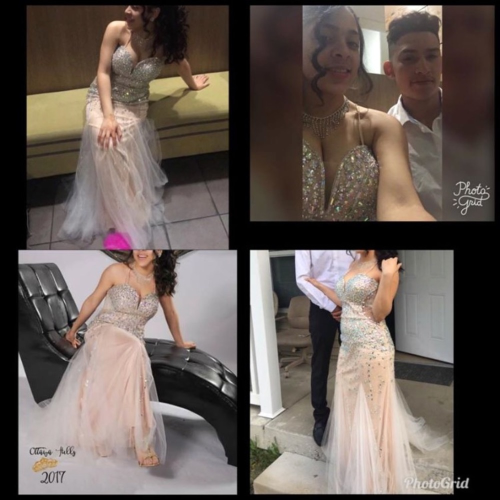 Prom dress